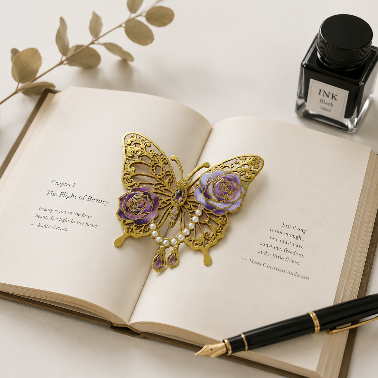 Butterfly Metal Bookmark – Elegant Gold-Tone Decorative Bookmark